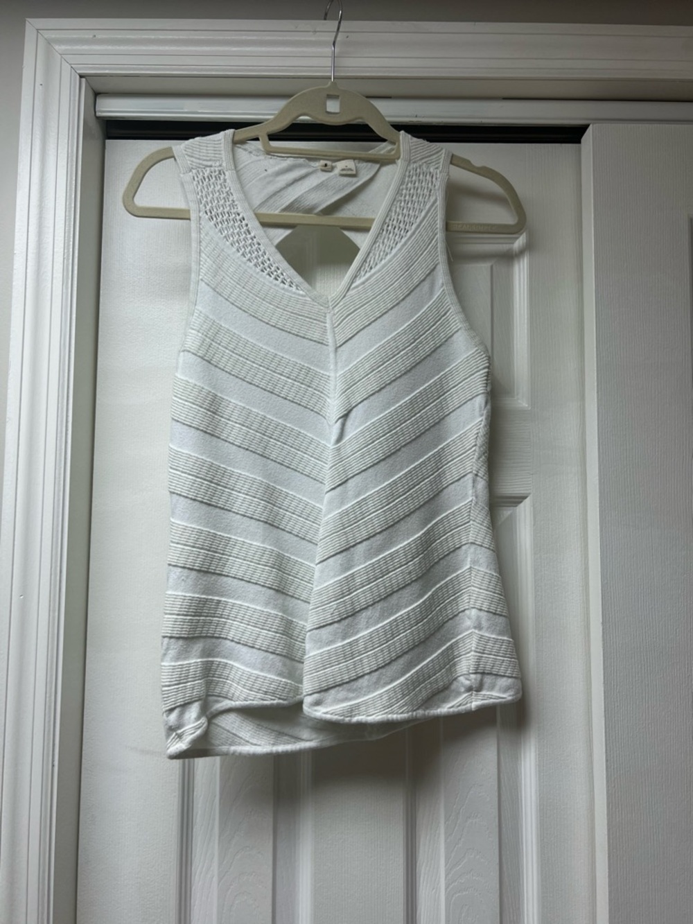 Moth White V-Neck Textured Knit Tank Top